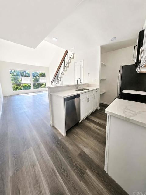 6111 Rancho Mission Rd San Diego, CA 92108 photo 2