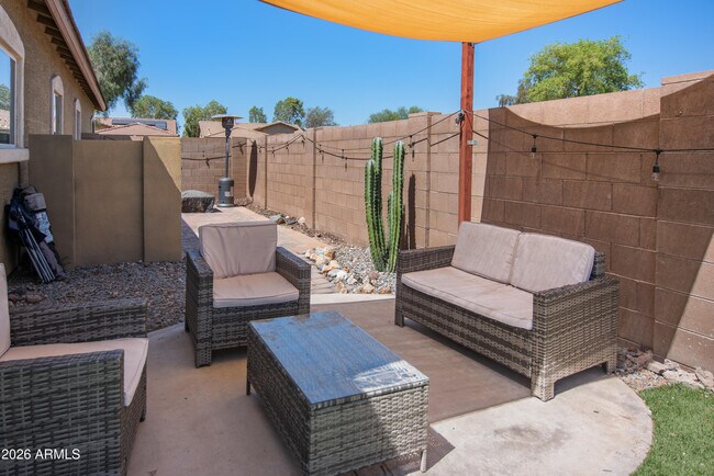 21393 E Puesta Del Sol Queen Creek, AZ 85142 photo 2