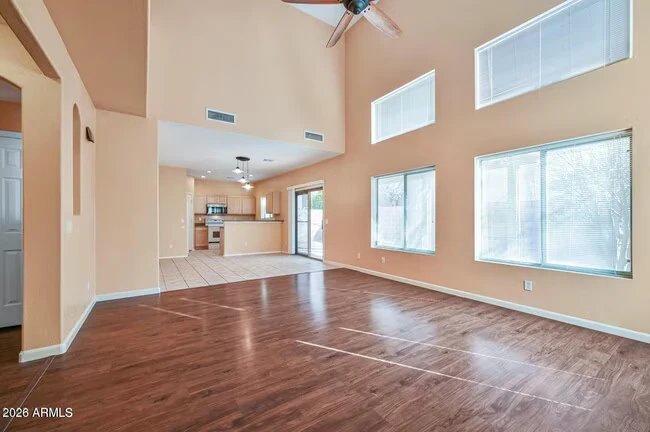 2621 E Waterview Ct Chandler, AZ 85249 photo 3