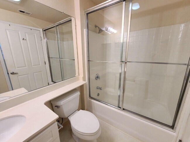 1982 W Bayshore Rd East Palo Alto, CA 94303 photo 2