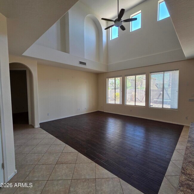 2709 W Redwood Ln Phoenix, AZ 85045 photo 5