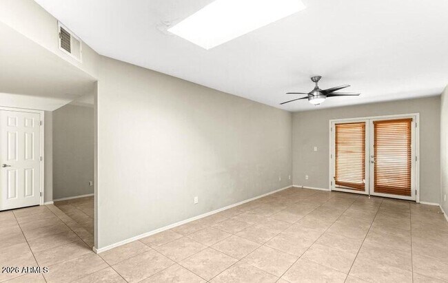 1702 E Gaylon Dr Tempe, AZ 85282 photo 4