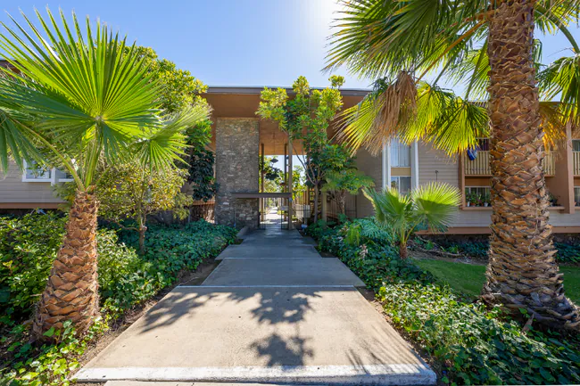 7025 Waite Dr La Mesa, CA 91941 photo 3