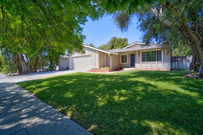 5607 Goldfield Dr San Jose, CA 95123 photo 2
