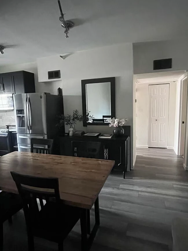 8020 E Thomas Rd Scottsdale, AZ 85251 photo 5