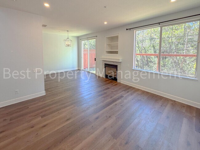 23010 Canyon Terrace Dr Hayward, CA 94552 photo 3