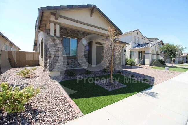 4152 S Columbus Dr Gilbert, AZ 85297 photo 2