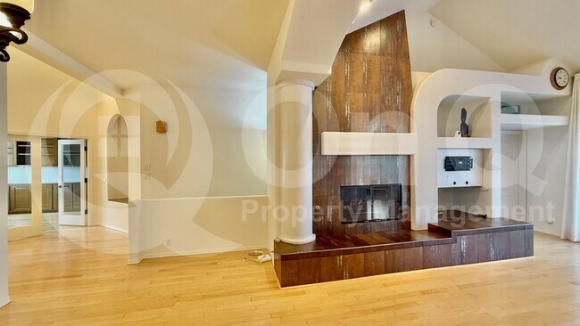 21012 N 56th Ave Glendale, AZ 85308 photo 3
