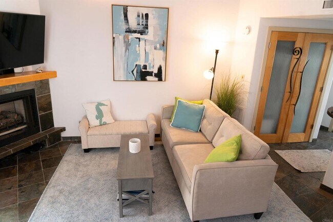 1733 Coast Blvd Del Mar, CA 92014 photo 4