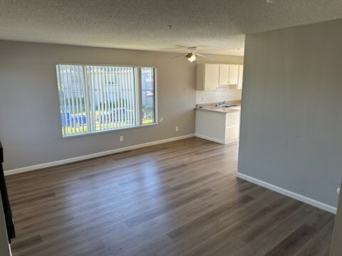910 Kirsten Ct Rohnert Park, CA 94928 photo 2