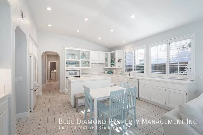 6645 Curlew Terrace Carlsbad, CA 92011