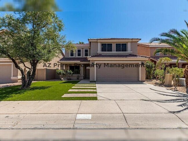 4233 E Raven Rd Phoenix, AZ 85044 photo 3