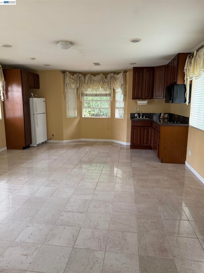 3885 Aragon Ln San Ramon, CA 94583 photo 4