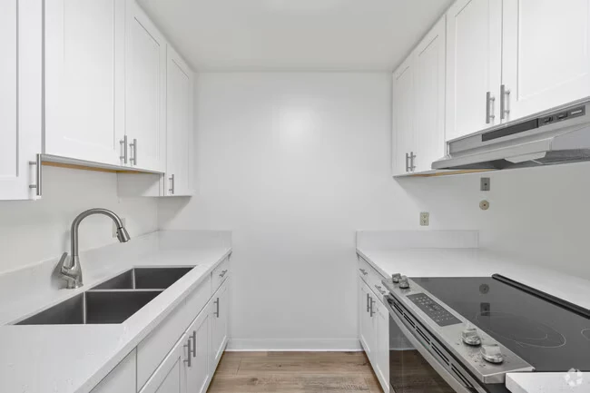 Anniversary Apartments *First Month Free* photo 4