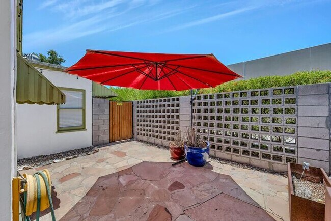 1209 E Meadowbrook Ave Phoenix, AZ 85014 photo 5