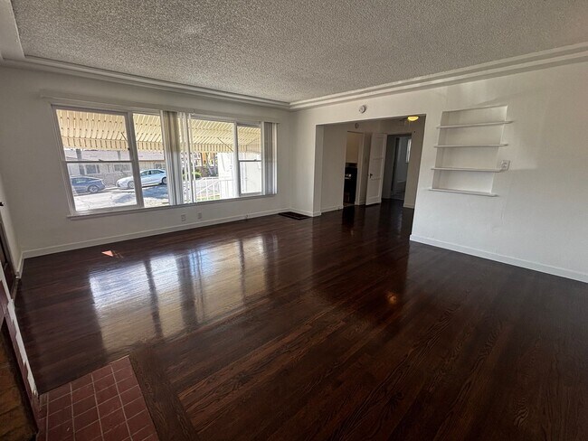 3689 Moultrie Ave San Diego, CA 92117 photo 5