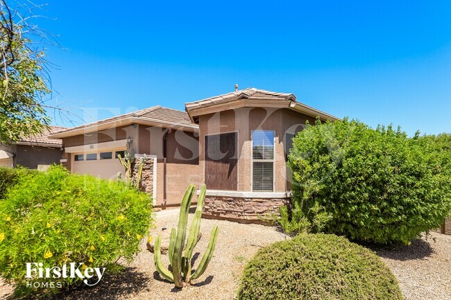 4614 W Fortune Dr Phoenix, AZ 85086 photo 2