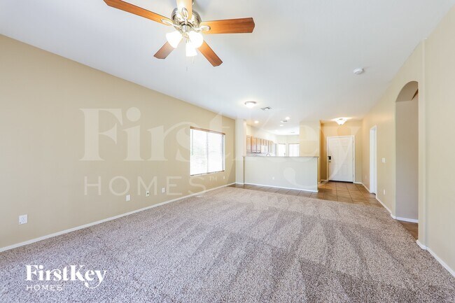 4614 W Fortune Dr Phoenix, AZ 85086 photo 5