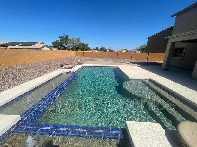 20384 N 261st Dr Buckeye, AZ 85396 photo 3