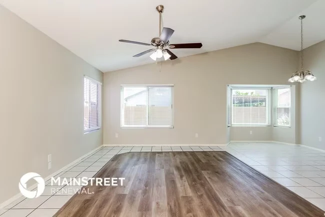 8729 W Athens St Peoria, AZ 85382 photo 4