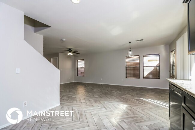 6415 W Fawn Dr Phoenix, AZ 85339 photo 5