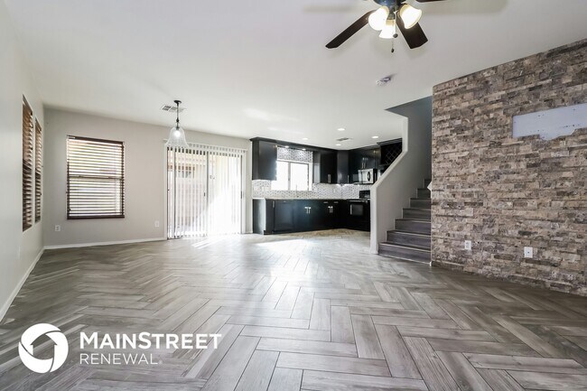 6415 W Fawn Dr Phoenix, AZ 85339 photo 4