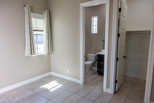 2462 E Lovebird Ln Gilbert, AZ 85297 photo 5
