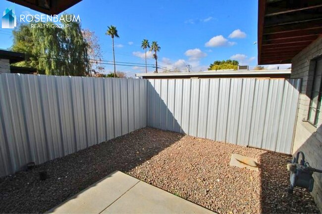 4212 N 19th St Phoenix, AZ 85016 photo 4