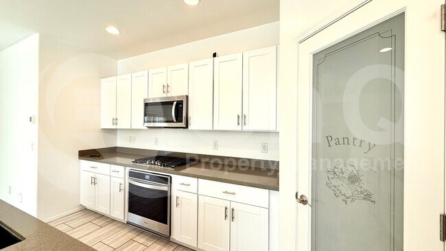 40142 W Crane Dr Maricopa, AZ 85138 photo 3