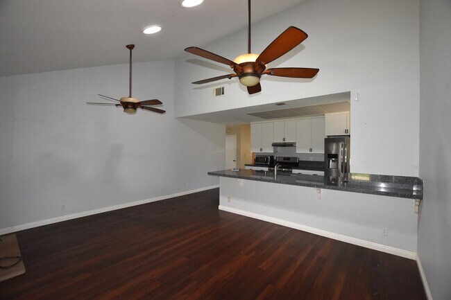 1354 Meadow Glen Way Concord, CA 94521 photo 5