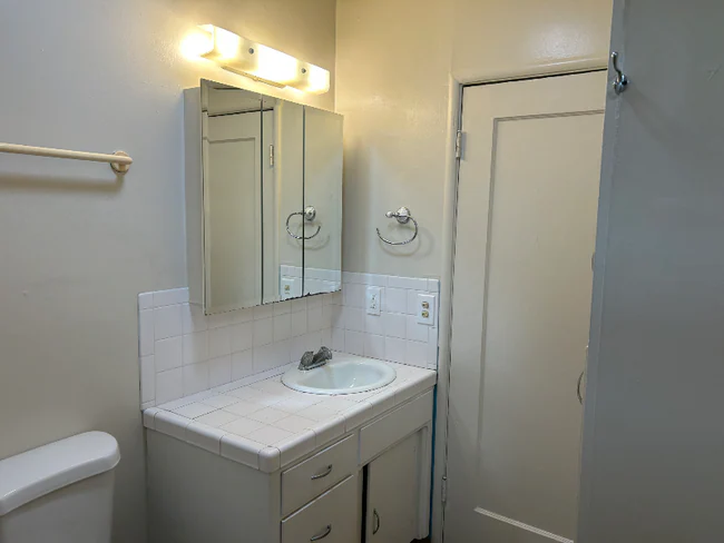 1336 Highland Ave Martinez, CA 94553 photo 5