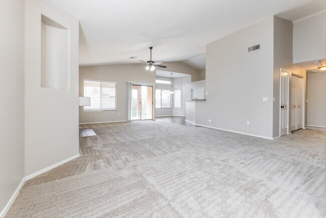 1380 E Sheffield Ave Gilbert, AZ 85296 photo 4
