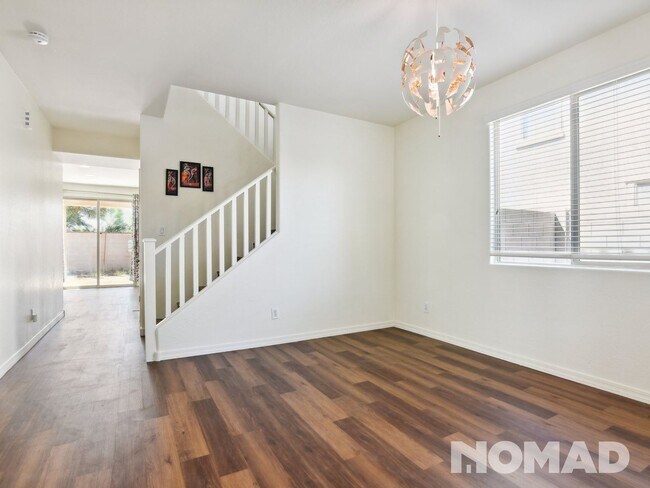 7319 W Monte Cristo Ave Peoria, AZ 85382 photo 3