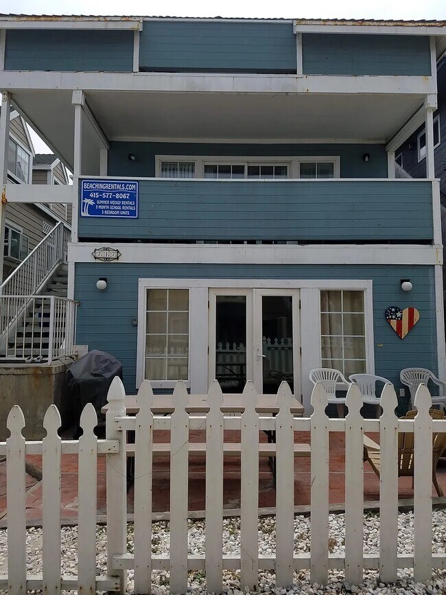 719 Isthmus Ct photo 4