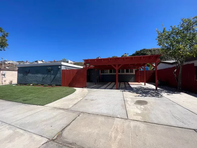 2735 Mobley St San Diego, CA 92123