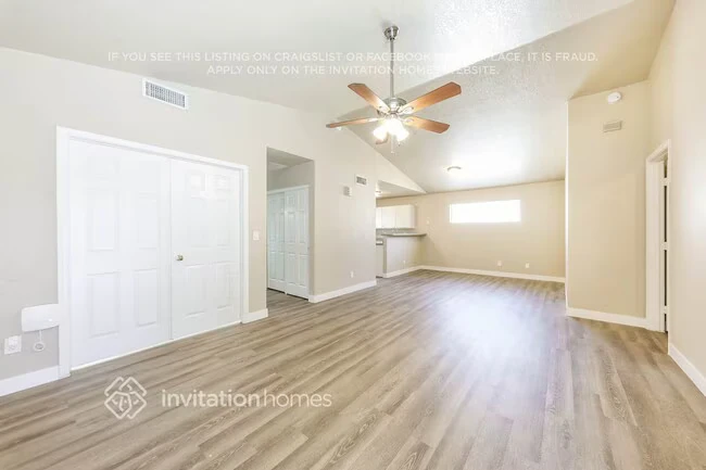 8142 W Mescal St Peoria, AZ 85345 photo 5