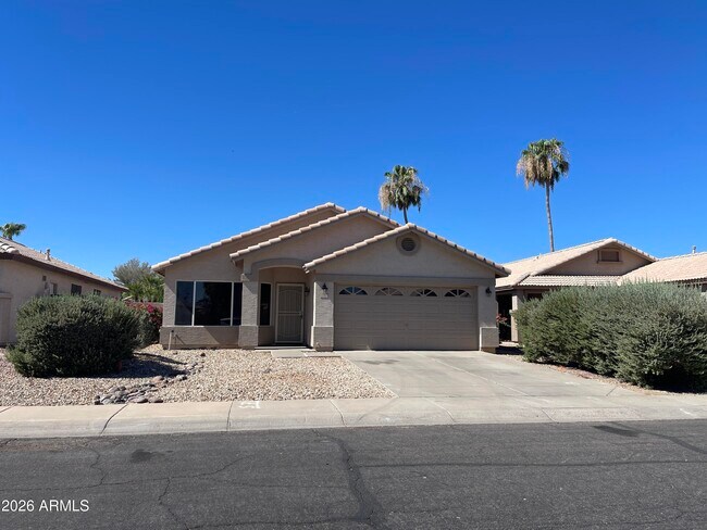 197 W Del Rio St Gilbert, AZ 85233 photo 2