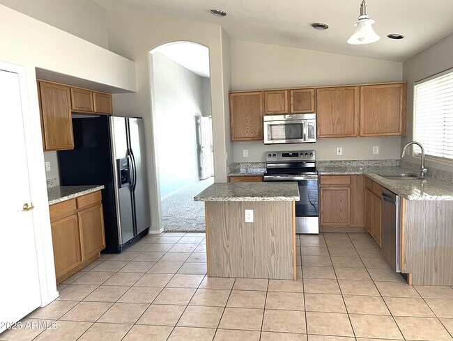 197 W Del Rio St Gilbert, AZ 85233 photo 5