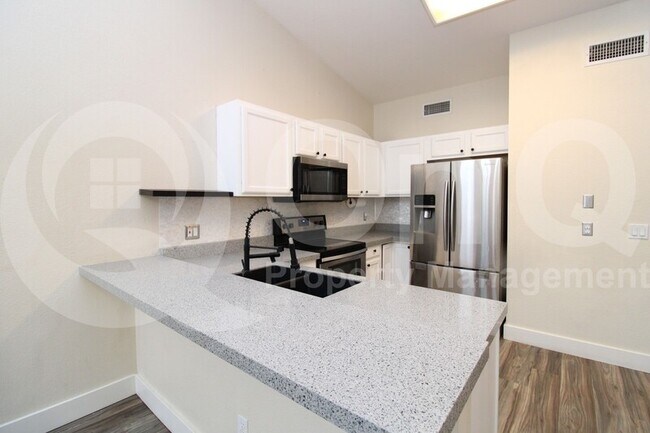 3131 W Baylor Ln Chandler, AZ 85226 photo 4