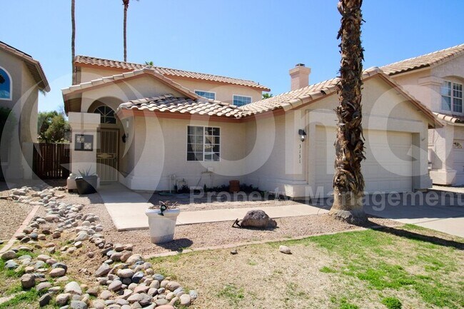 3131 W Baylor Ln Chandler, AZ 85226 photo 2