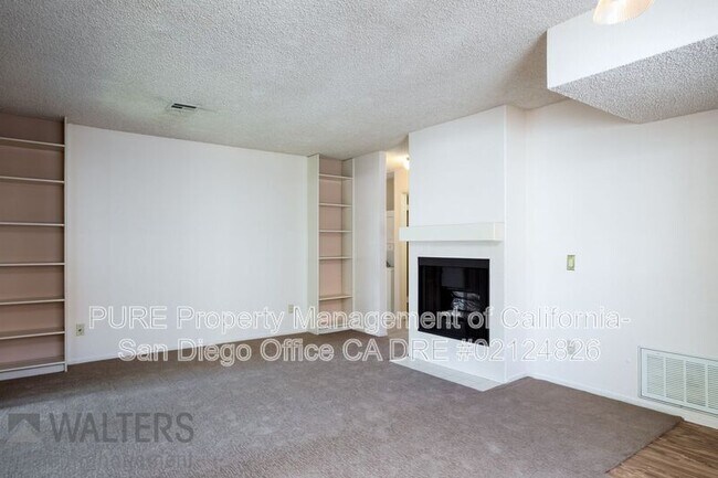 10323 Azuaga St San Diego, CA 92129 photo 4