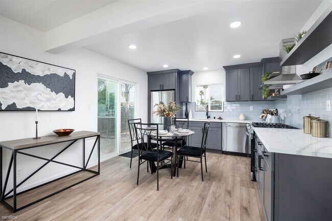 1754 Kraft St Oceanside, CA 92058 photo 5