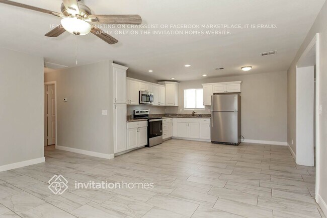 12614 W Del Rio Ln Avondale, AZ 85323 photo 3