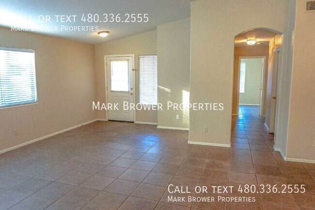 4059 E Wagon Cir Gilbert, AZ 85297 photo 4