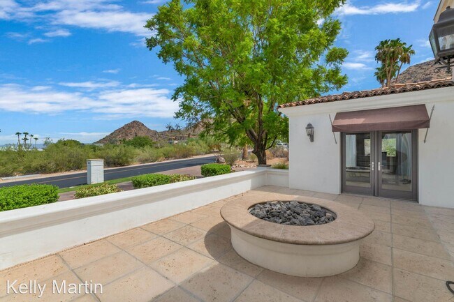 5301 E Roadrunner Rd Paradise Valley, AZ 85253 photo 3