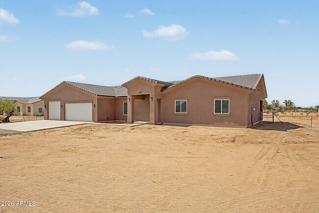 12102 S Airport Rd Buckeye, AZ 85326 photo 4