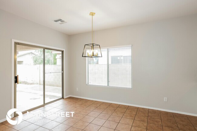 12914 W Rosewood Dr El Mirage, AZ 85335 photo 5