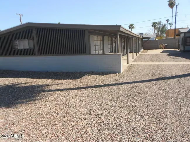 1623 E Pinchot Ave Phoenix, AZ 85016 photo 2