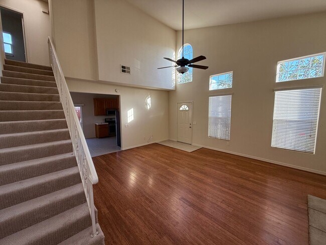 1446 Holly Ave Imperial Beach, CA 91932 photo 3