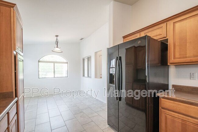 25849 W St Kateri Dr Buckeye, AZ 85326 photo 3